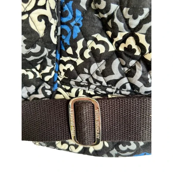 Vera Bradley Baroque Blue Quilted Cotton Duffel Bag Travel Weekend Bag - Picture 3 of 6